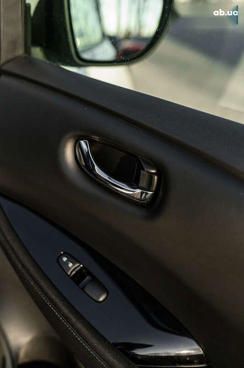 Nissan Leaf 2018 - фото 24