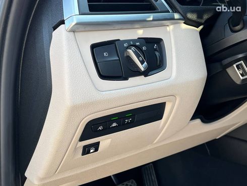 BMW 3 серия 2016 серый - фото 35