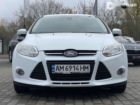 Ford Focus 2014 - фото 4