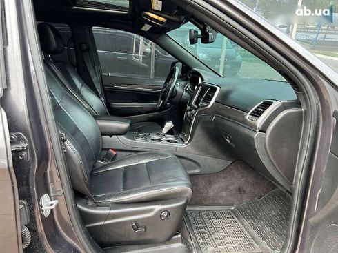 Jeep Grand Cherokee 2018 - фото 12