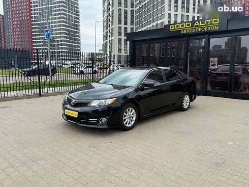Toyota Camry 2013 - фото 3