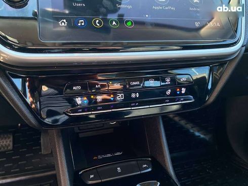 Chevrolet Bolt 2022 - фото 18