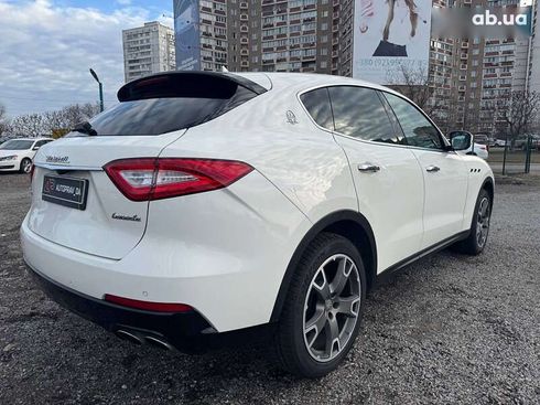 Maserati Levante 2017 - фото 6