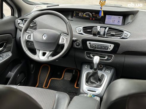 Renault Megane 2012 белый - фото 17