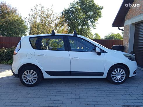 Renault Scenic 2013 белый - фото 2