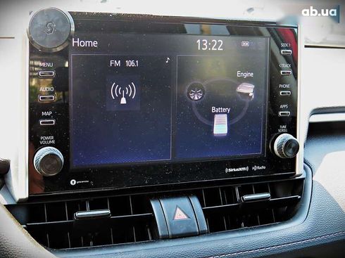 Toyota RAV4 2022 - фото 16