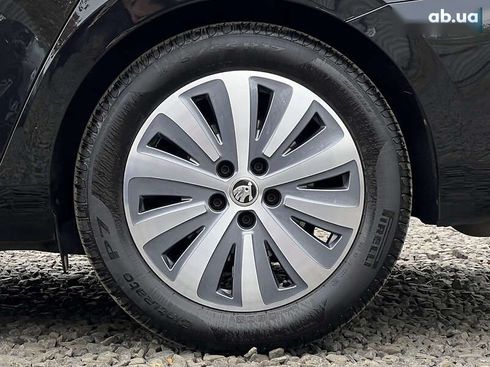 Skoda Superb 2021 - фото 26