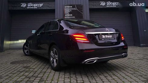 Mercedes-Benz E-Класс 2020 - фото 11