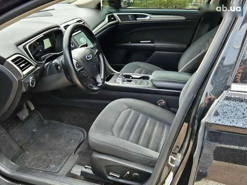 Ford Fusion 2017 - фото 21