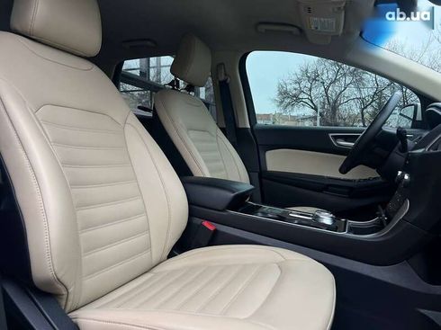 Ford Edge 2020 - фото 23