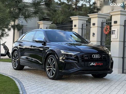 Audi SQ8 2021 - фото 18