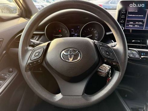 Toyota C-HR 2019 - фото 18