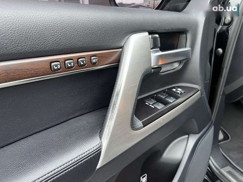 Toyota Land Cruiser 2016 - фото 19