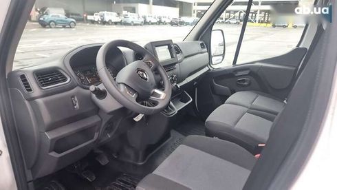 Renault Master 2024 - фото 10