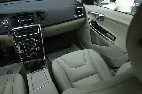 Volvo V60 2014 - фото 10