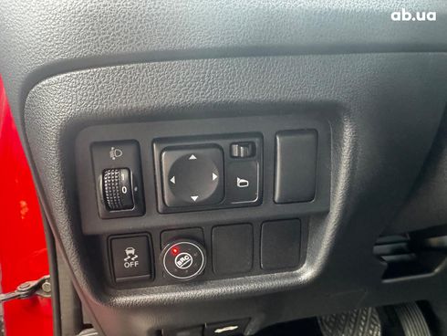 Nissan Juke 2018 красный - фото 12