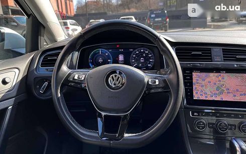 Volkswagen e-Golf 2017 - фото 11