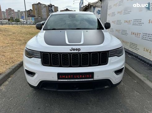 Jeep Grand Cherokee 2017 - фото 8