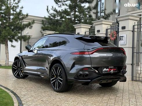 Aston Martin DBX707 2023 - фото 17