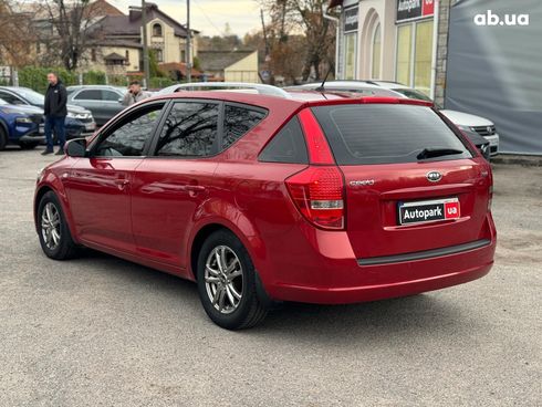 Kia Cee'd 2009 красный - фото 8