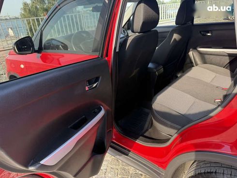 Suzuki Vitara 2016 - фото 23