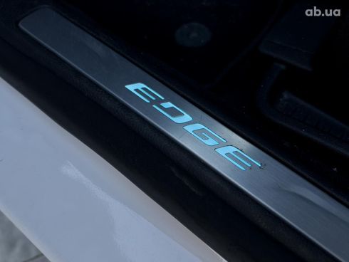 Ford Edge 2016 белый - фото 14