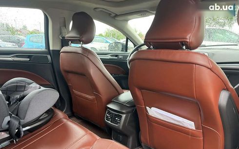 Ford Fusion 2015 - фото 14