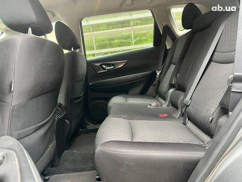 Nissan Rogue 2018 серый - фото 4