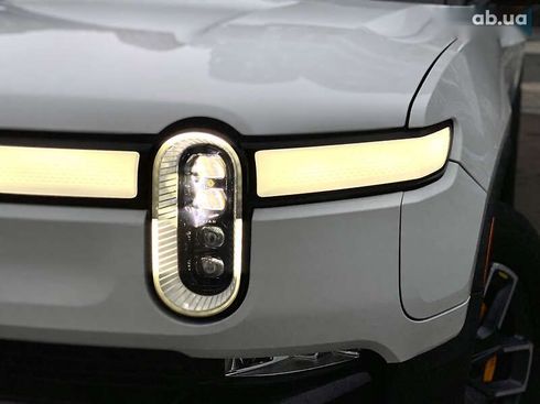 Rivian R1S 2023 - фото 15
