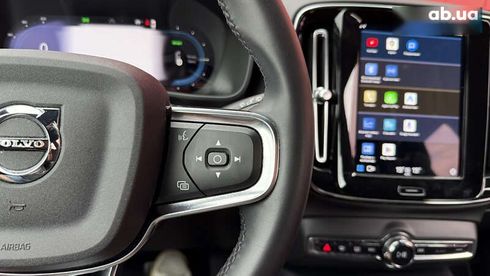 Volvo XC40 2022 - фото 26