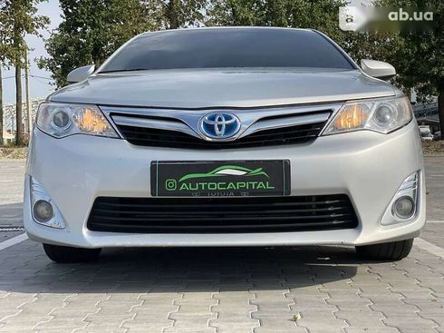 Toyota Camry 2012 - фото 6