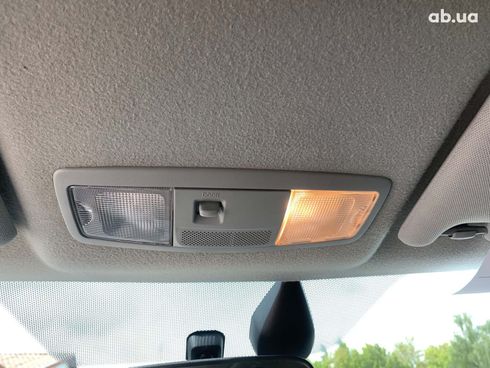 Mitsubishi Outlander 2018 белый - фото 34