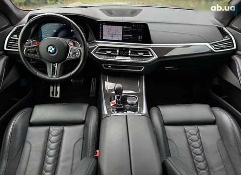 BMW X5 M 2021 - фото 29