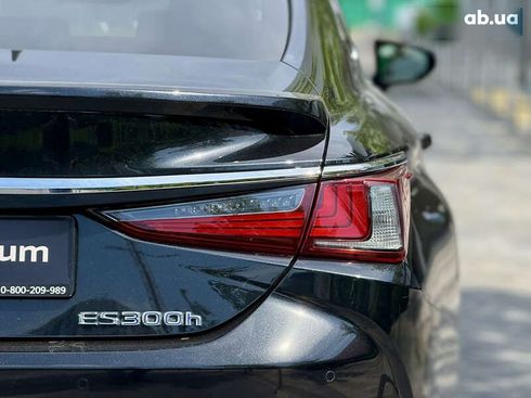 Lexus ES 2019 - фото 3