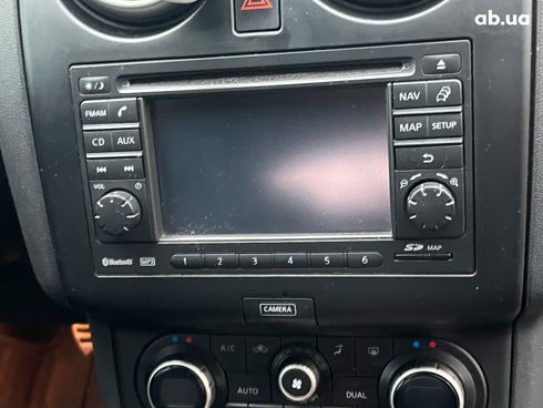 Nissan Qashqai 2012 красный - фото 39