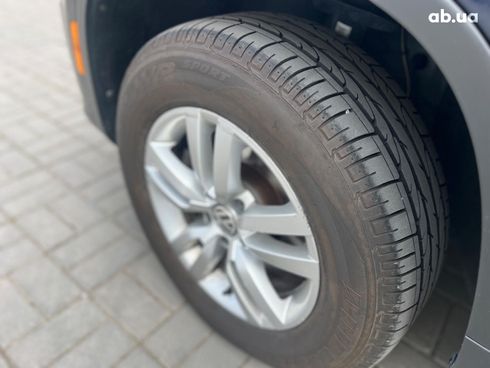 Volkswagen Tiguan 2016 синий - фото 13