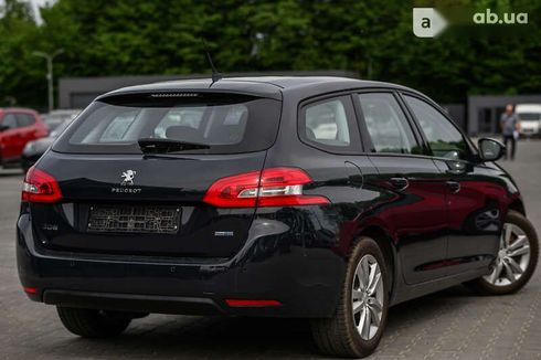 Peugeot 308 2017 - фото 11