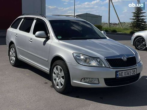 Skoda Octavia 2011 - фото 7