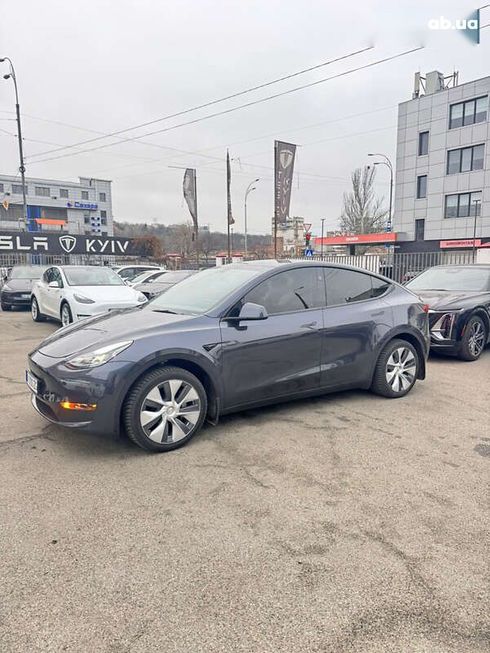 Tesla Model Y 2024 - фото 12