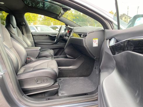 Tesla Model X 2018 серый - фото 19