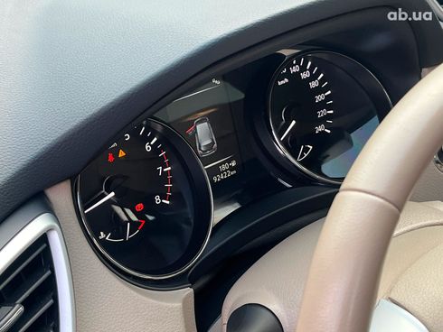 Nissan X-Trail 2017 черный - фото 32