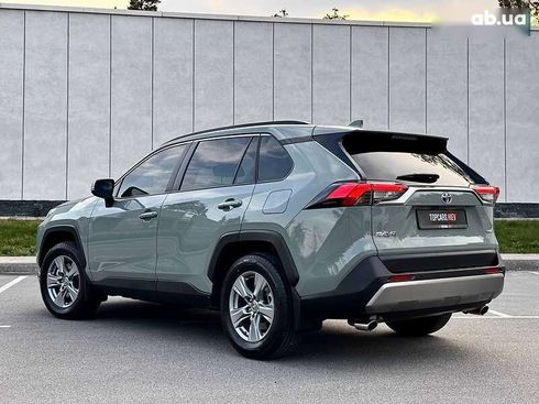 Toyota RAV4 2024 - фото 6