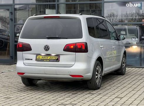 Volkswagen Touran 2011 - фото 7