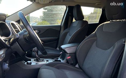Jeep Cherokee 2017 - фото 9