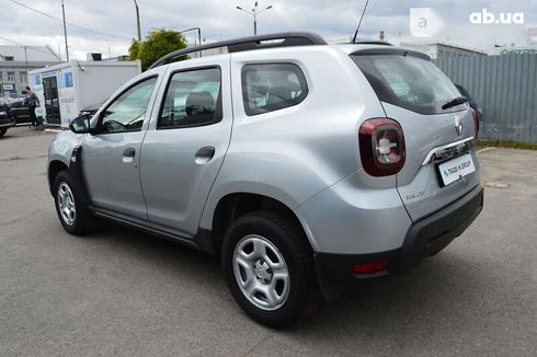 Renault Duster 2020 - фото 21