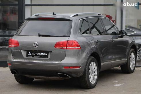 Volkswagen Touareg 2011 - фото 2