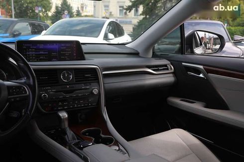 Lexus RX 2018 - фото 15