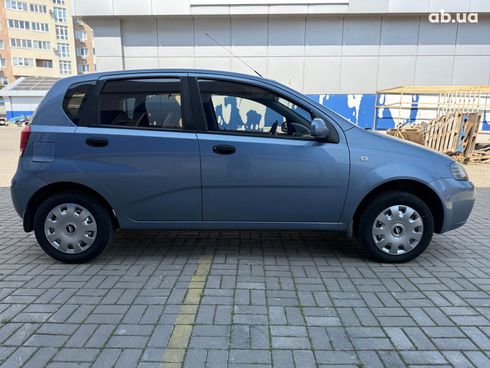 Chevrolet Aveo 2007 синий - фото 5