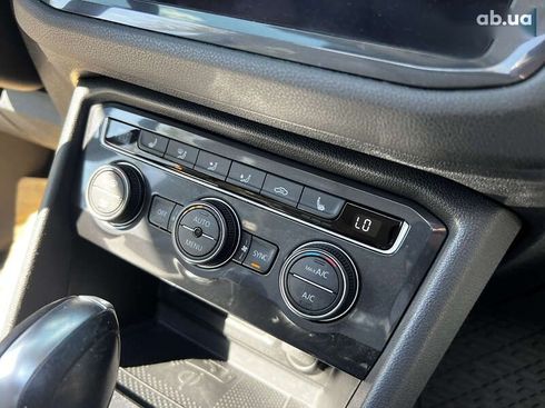 Volkswagen Tiguan 2017 - фото 19