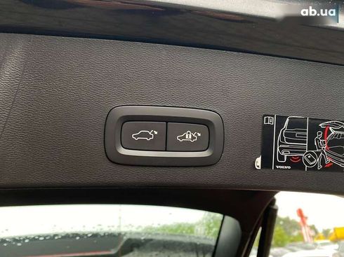 Volvo XC40 2020 - фото 26
